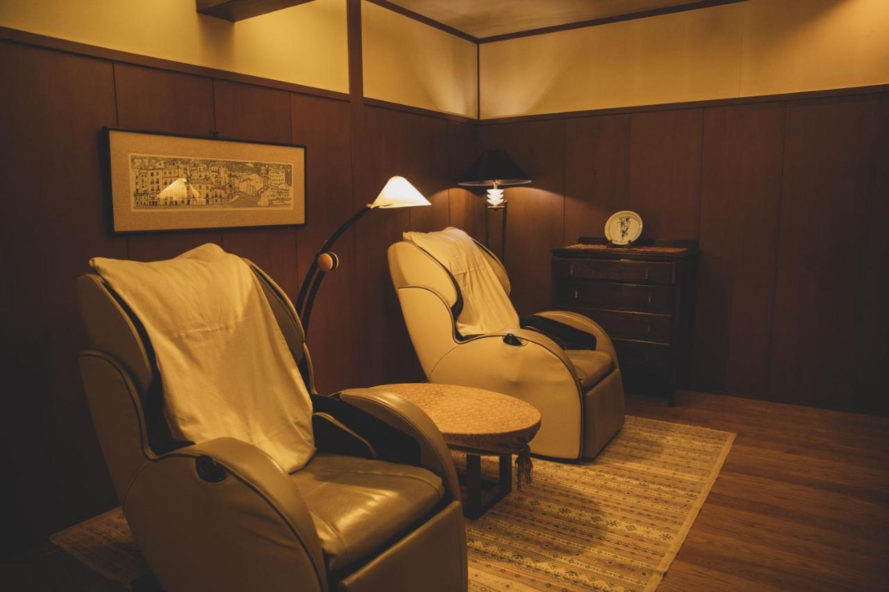 Hotel Arima Onsen Tocen Goshobo Kōbe Exterior foto A massage room at a spa